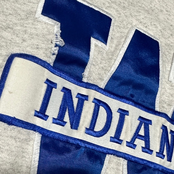 Vintage Gray W Indians Sweatshirt - Picture 7 of 7